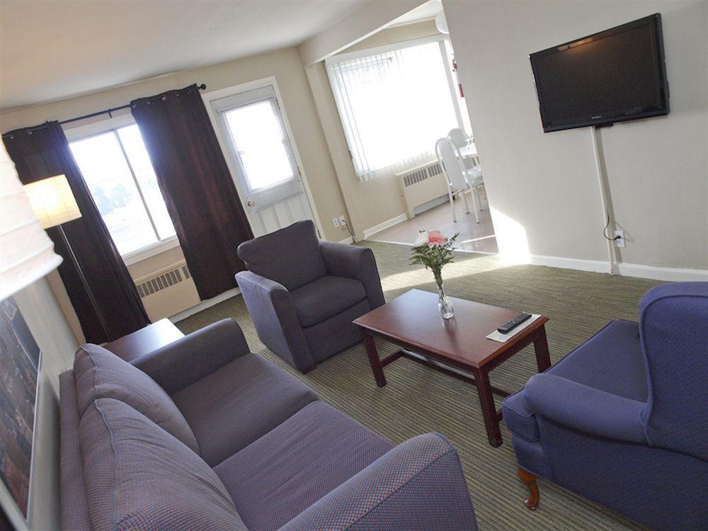 Beausejour Hotel Apartments/Hotel Dorval Exterior photo