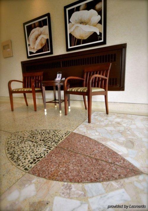Beausejour Hotel Apartments/Hotel Dorval Interior photo