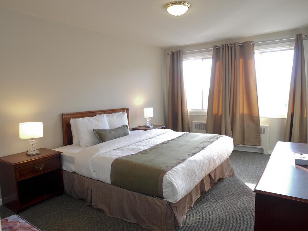 Beausejour Hotel Apartments/Hotel Dorval Exterior photo